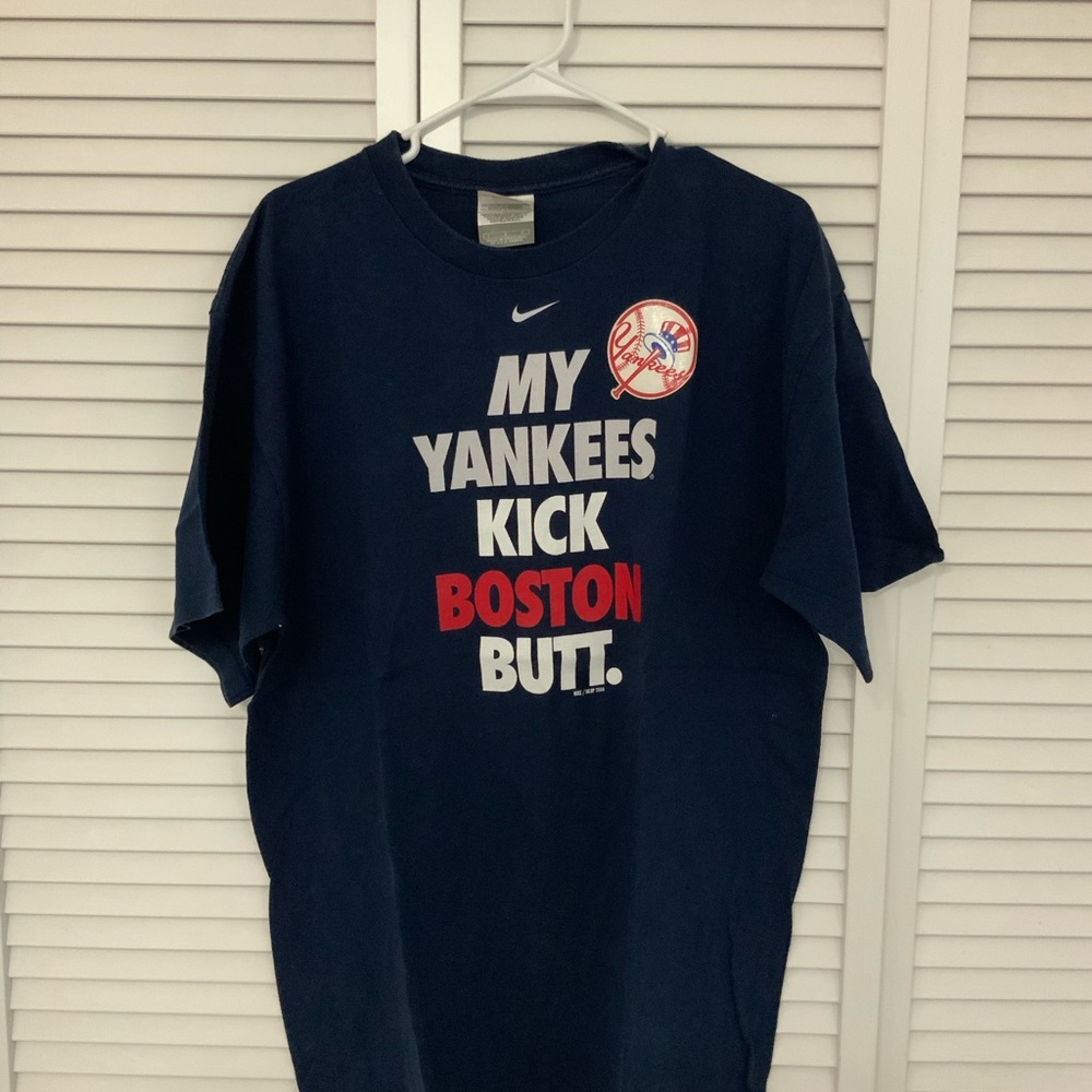 Vintage Nike Yankees shirt size large